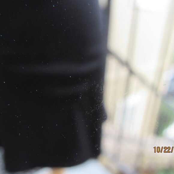 #522  WOMEN'S BLACK SKIRT BY TROUSERS, ETC.  (SIZE 14) - Picture 4 of 4